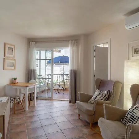 Fuer 2 Personen Ca 40 Qm In Nerja, Andalusien Costa Del Sol Daire *